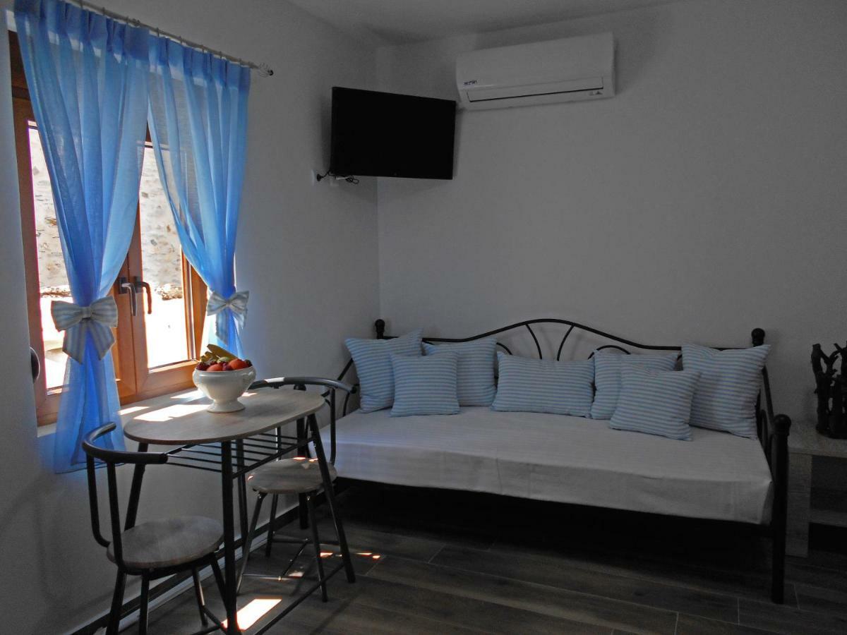 Paradise Studios Panormos  ภายนอก รูปภาพ